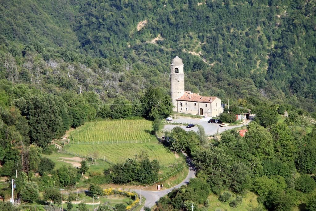 Montagna Verde Villa Licciana Nardi Bagian luar foto