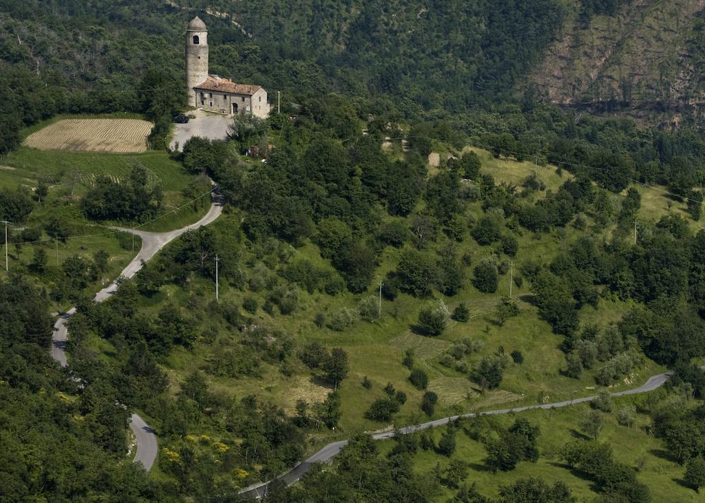 Montagna Verde Villa Licciana Nardi Bagian luar foto